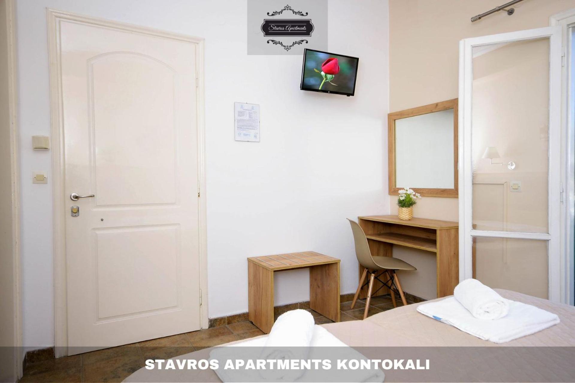 Stavros Apartments Kontokali Next To Gouvia Marina Exterior photo
